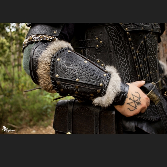 High Quality Leather Rabbit Lined Bracers worth ($200+) - Picture 3 of 11